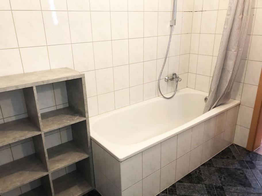 Apartment In Innenstadt บีเลอเฟล์ด ภายนอก รูปภาพ